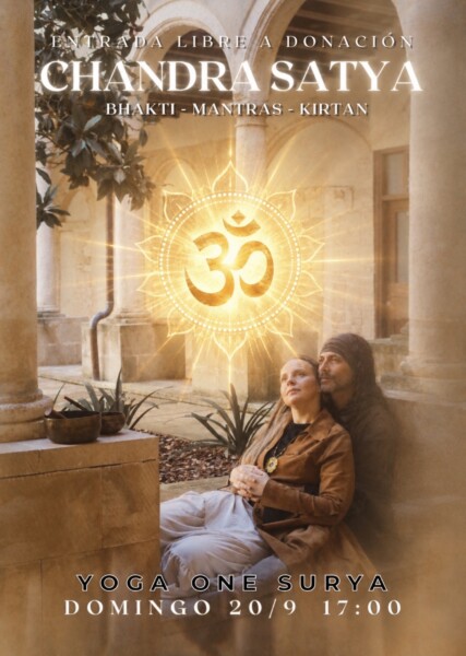 Kirtan Chandra Satya en Yoga One Surya